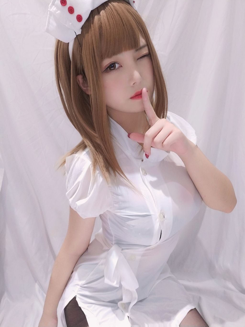 Coser  蜜汁 猫 裘 Vol038 41 photos - 41