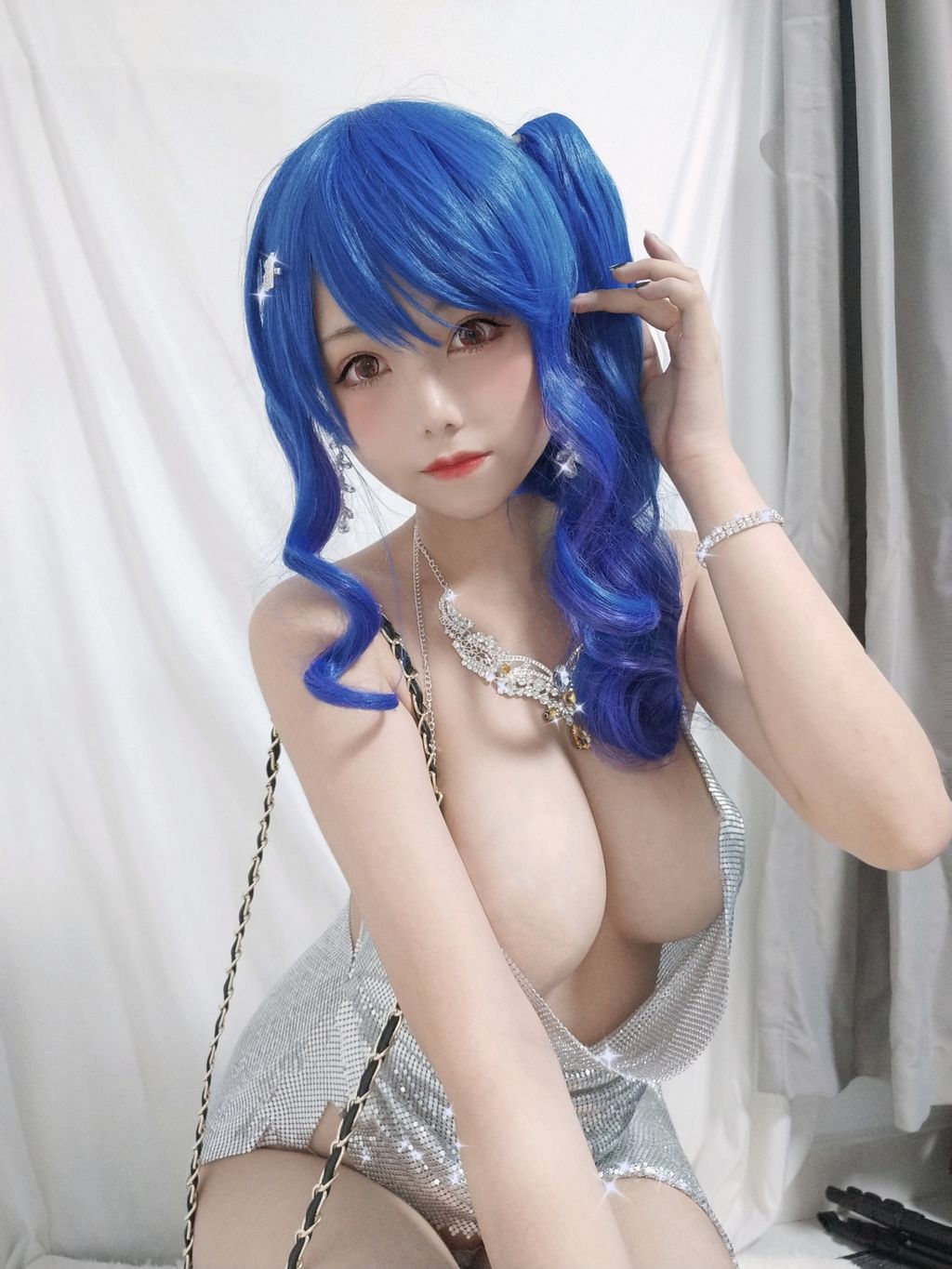Coser  蜜汁 猫 裘 Vol045 圣路易斯 28 photos - 2