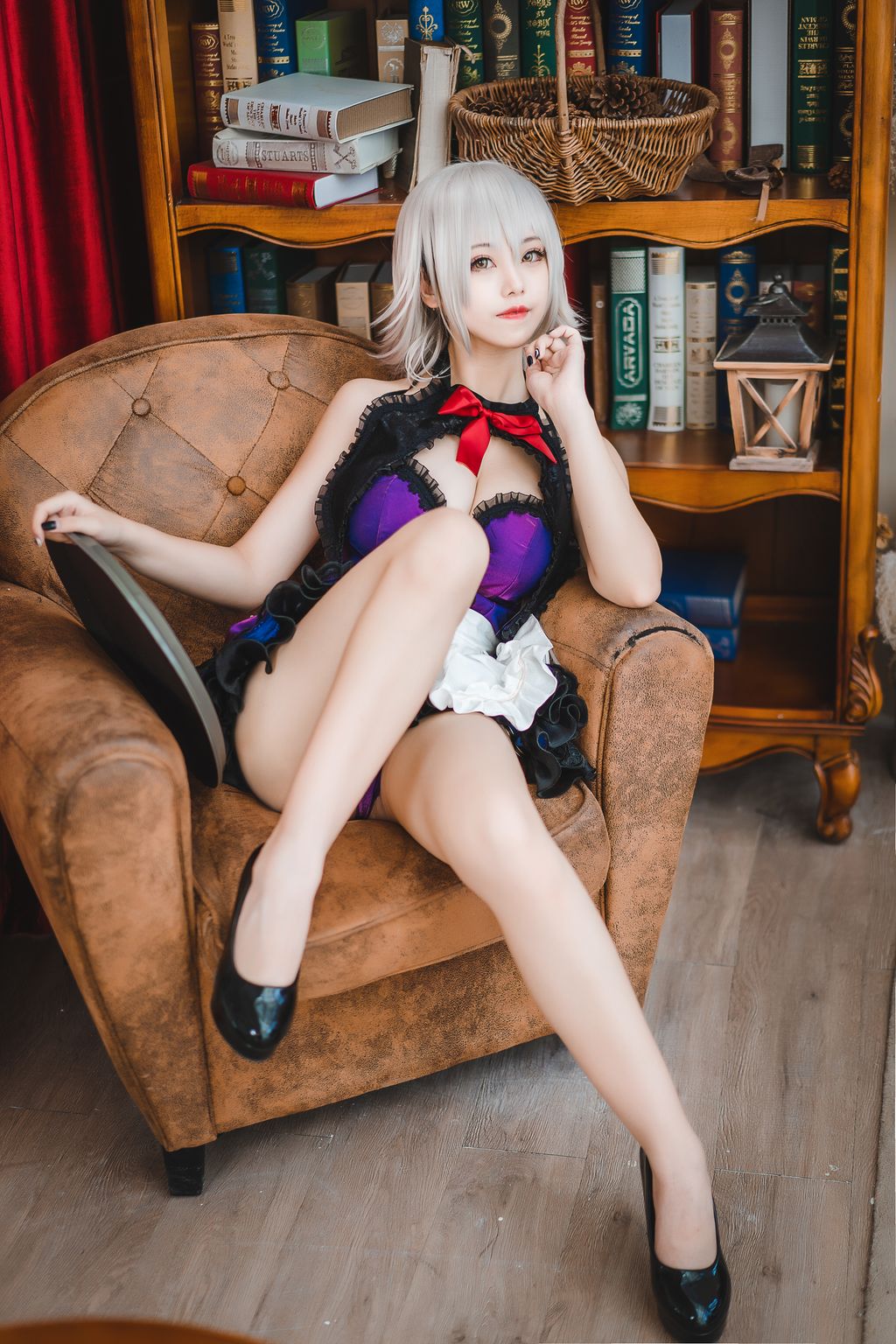 Coser  蜜汁 猫 裘 Vol046 贞德 女仆 40 photos - 7