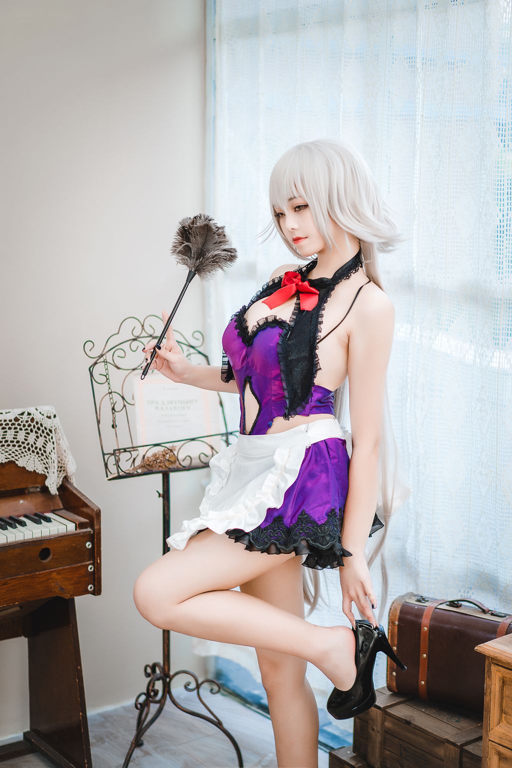 Coser  蜜汁 猫 裘 Vol046 贞德 女仆 40 photos - 32