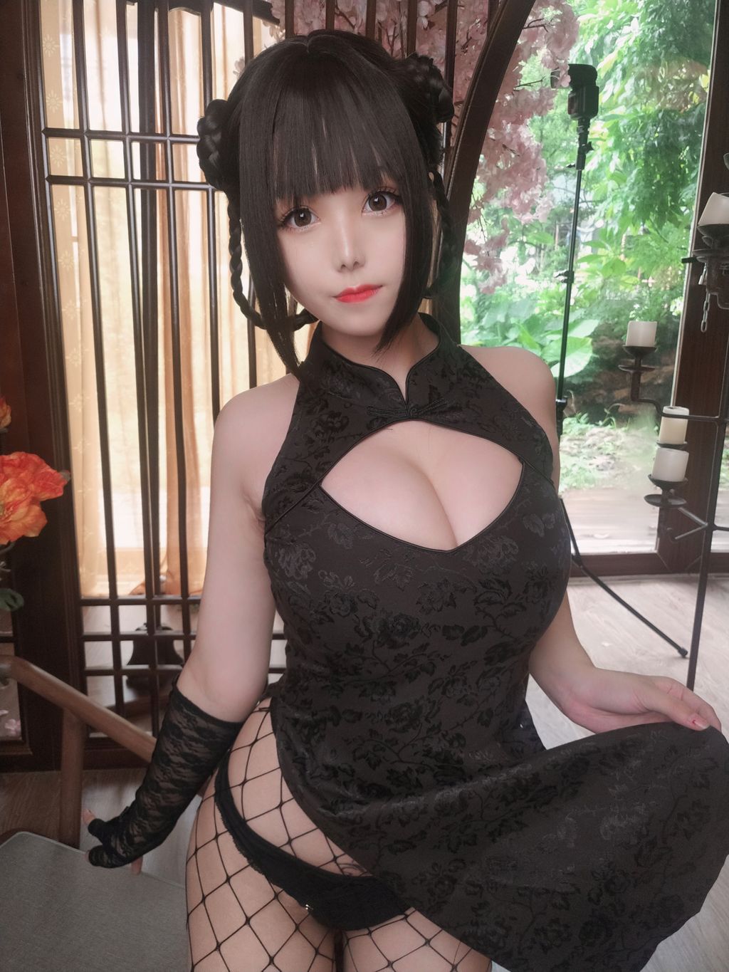 Coser  蜜汁 猫 裘 Vol048 皮衣 舞娘 45 photos