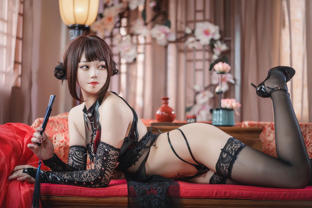 Coser  蜜汁 猫 裘 Vol049 绝代 风华 旗袍 50 photos - 11