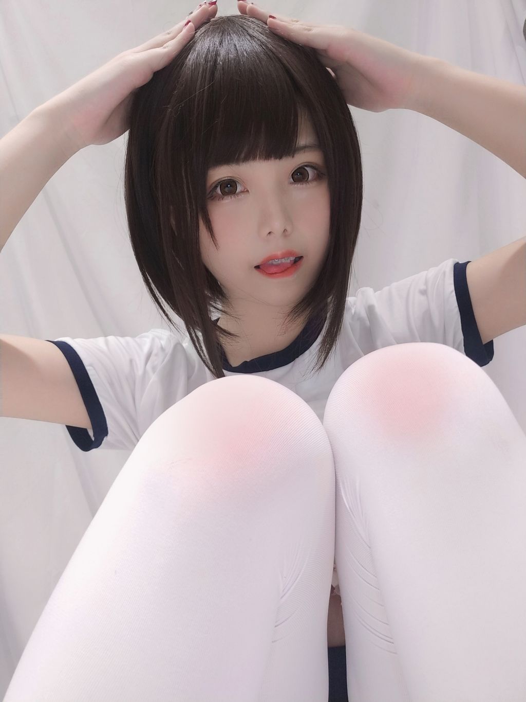 Coser  蜜汁 猫 裘 Vol052 JK 体操服 31 photos - 28