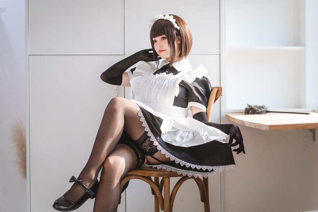 Coser  蜜汁 猫 裘 Vol059 民宿 女仆 50 photos - 29