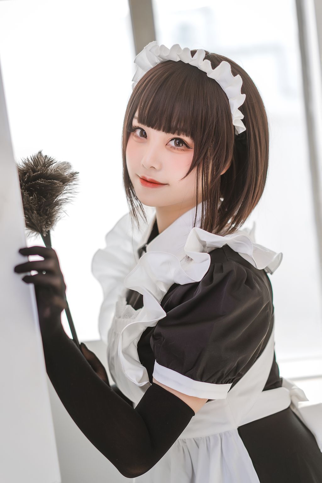 Coser  蜜汁 猫 裘 Vol059 民宿 女仆 50 photos - 41