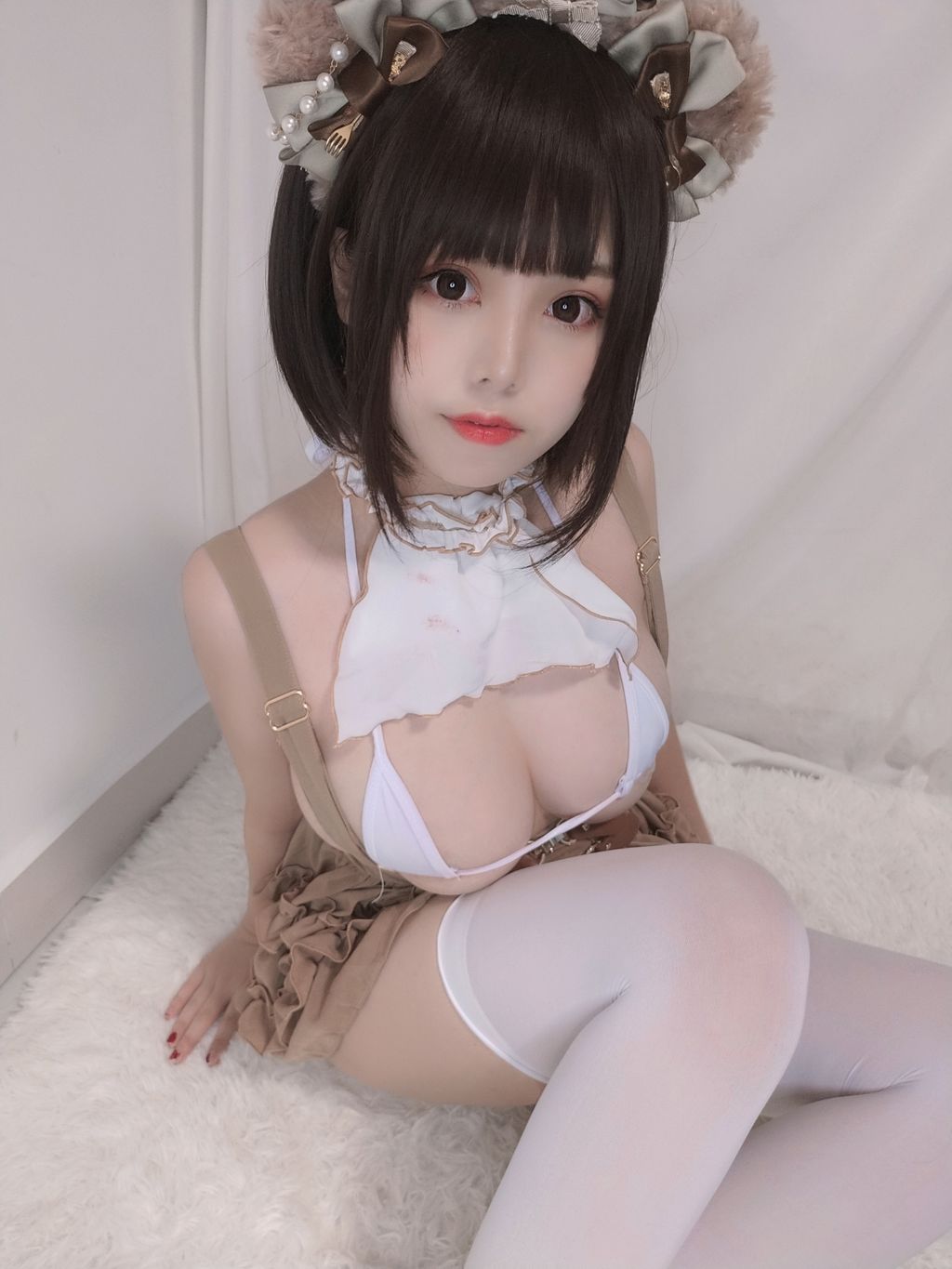 Coser  蜜汁 猫 裘 Vol060 小熊 52 photos - 10