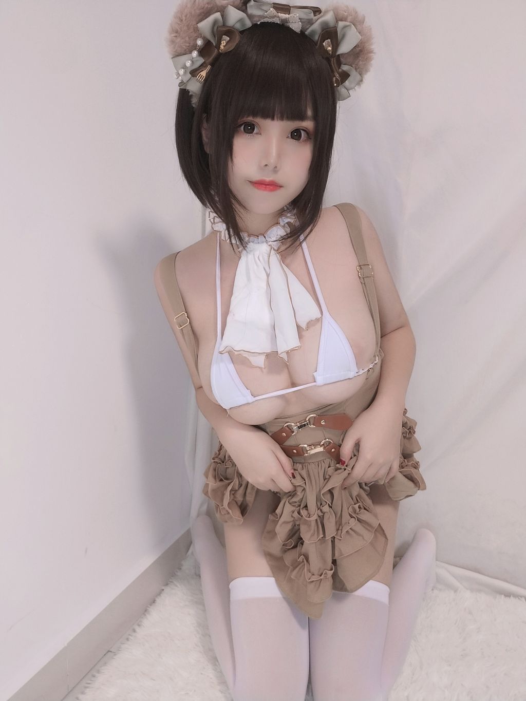 Coser  蜜汁 猫 裘 Vol060 小熊 52 photos - 26