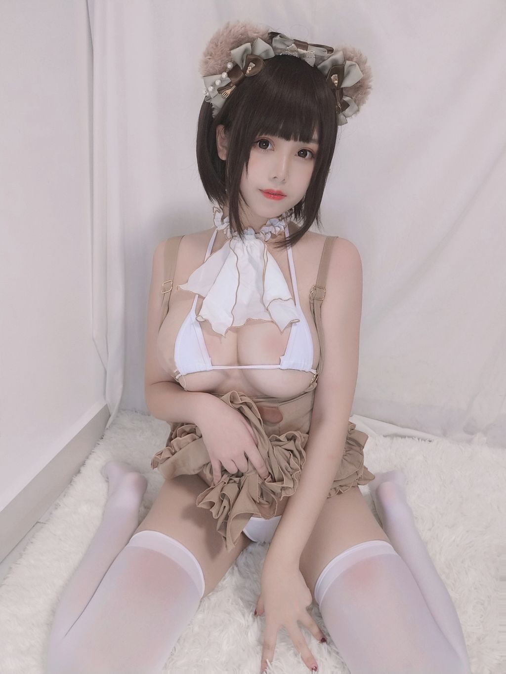 Coser  蜜汁 猫 裘 Vol060 小熊 52 photos - 35
