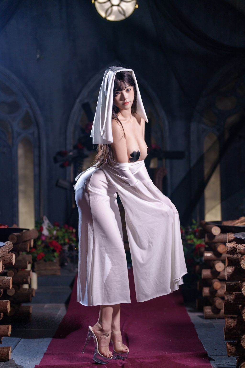 Coser蜜汁猫裘 幽灵娘 66 photos  2 videos - 29