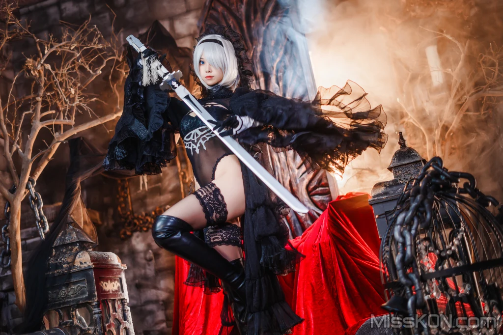 Coser蜜汁猫裘 2B 72 photos