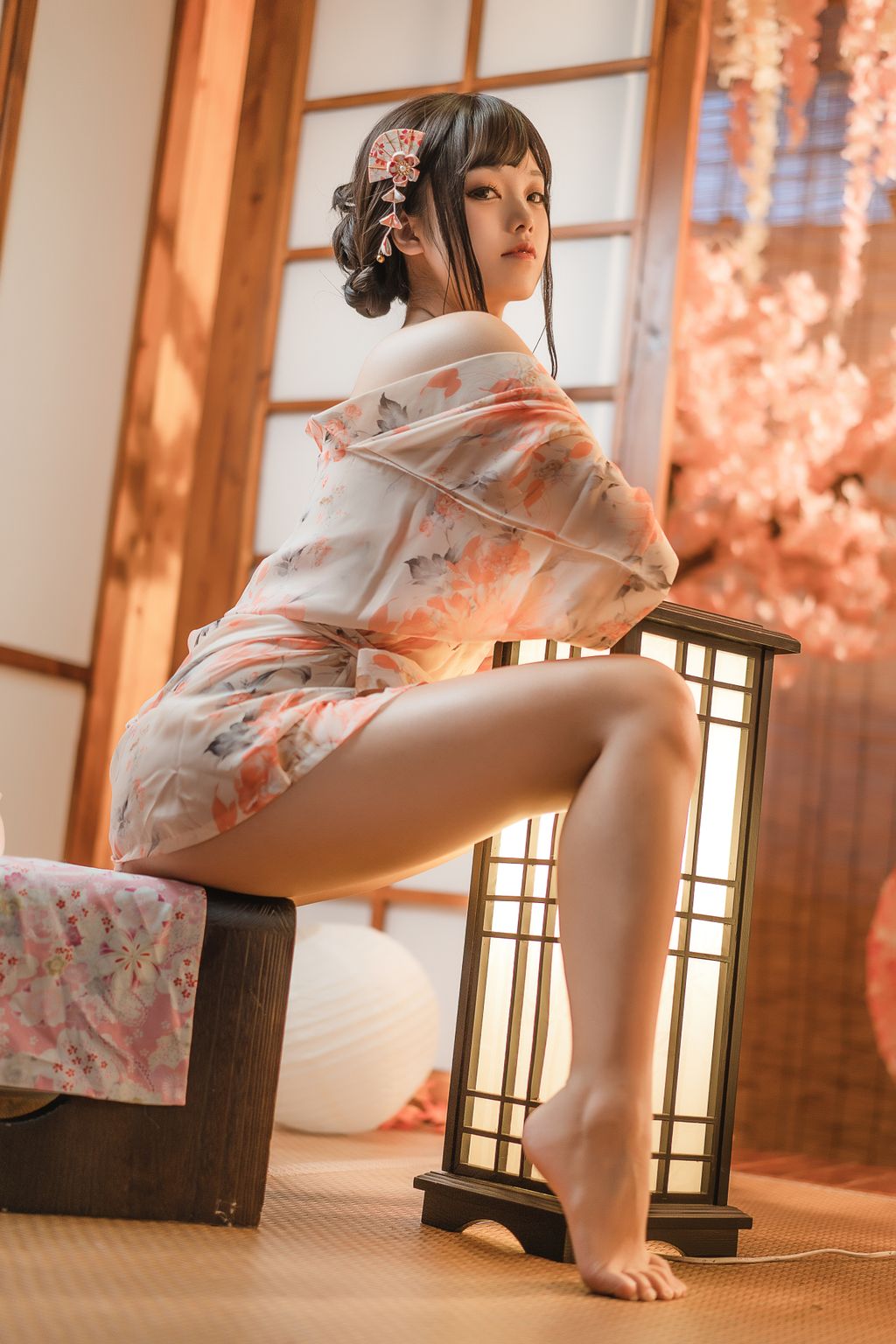 Coser蜜汁猫裘 Vol066 浴娘2 37 photos - 11