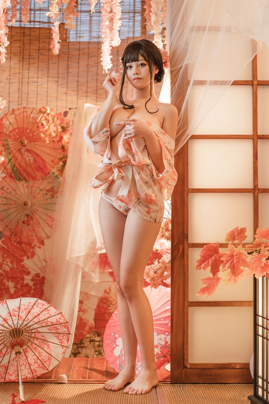 Coser蜜汁猫裘 Vol066 浴娘2 37 photos - 29