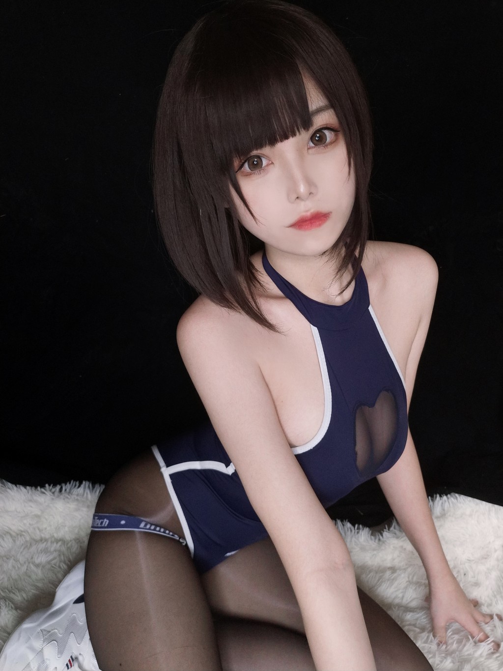 Coser蜜汁猫裘 Vol069 34 photos - 16