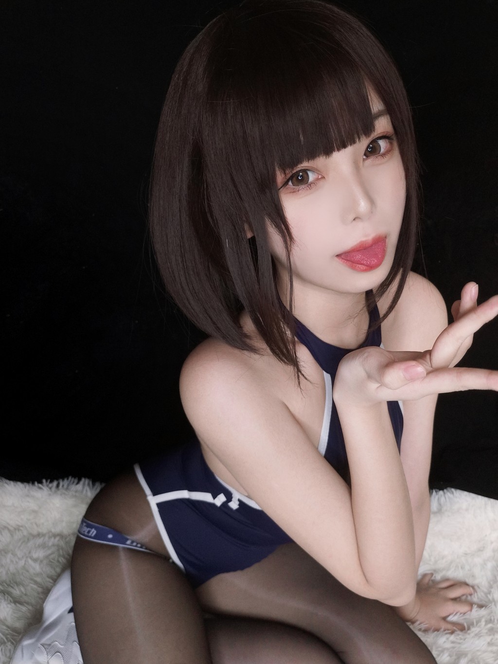 Coser蜜汁猫裘 Vol069 34 photos - 23