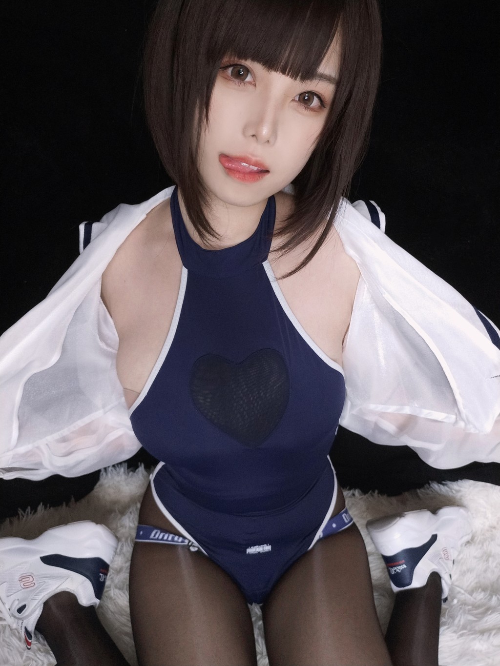 Coser蜜汁猫裘 Vol069 34 photos - 26