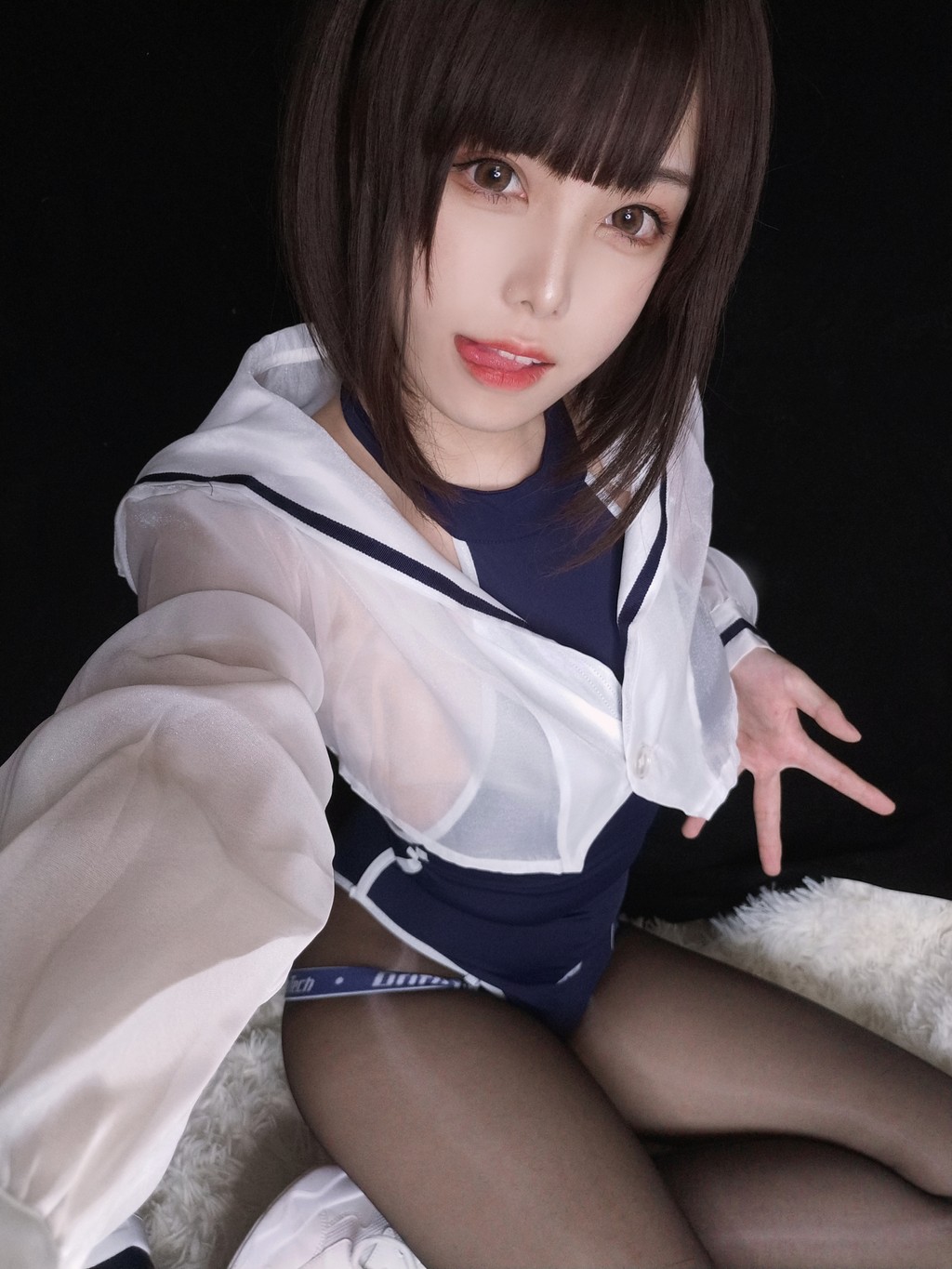 Coser蜜汁猫裘 Vol069 34 photos - 27
