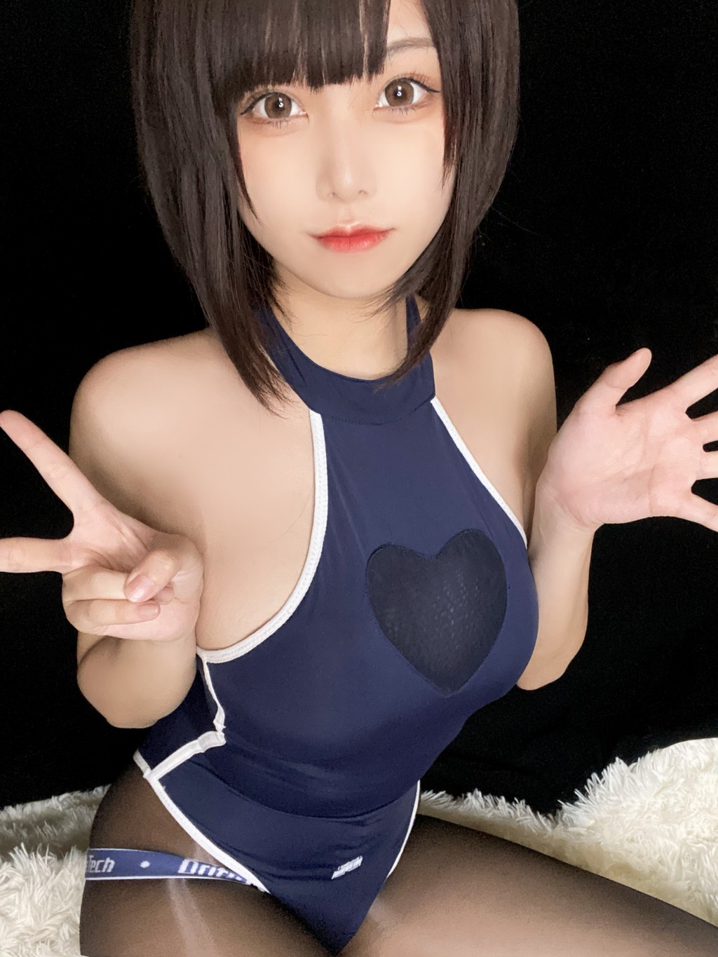 Coser蜜汁猫裘 Vol069 34 photos - 28