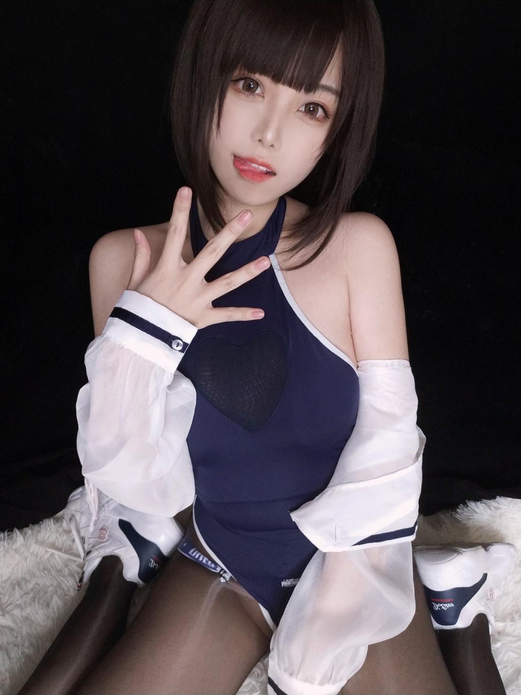 Coser蜜汁猫裘 Vol069 34 photos - 30