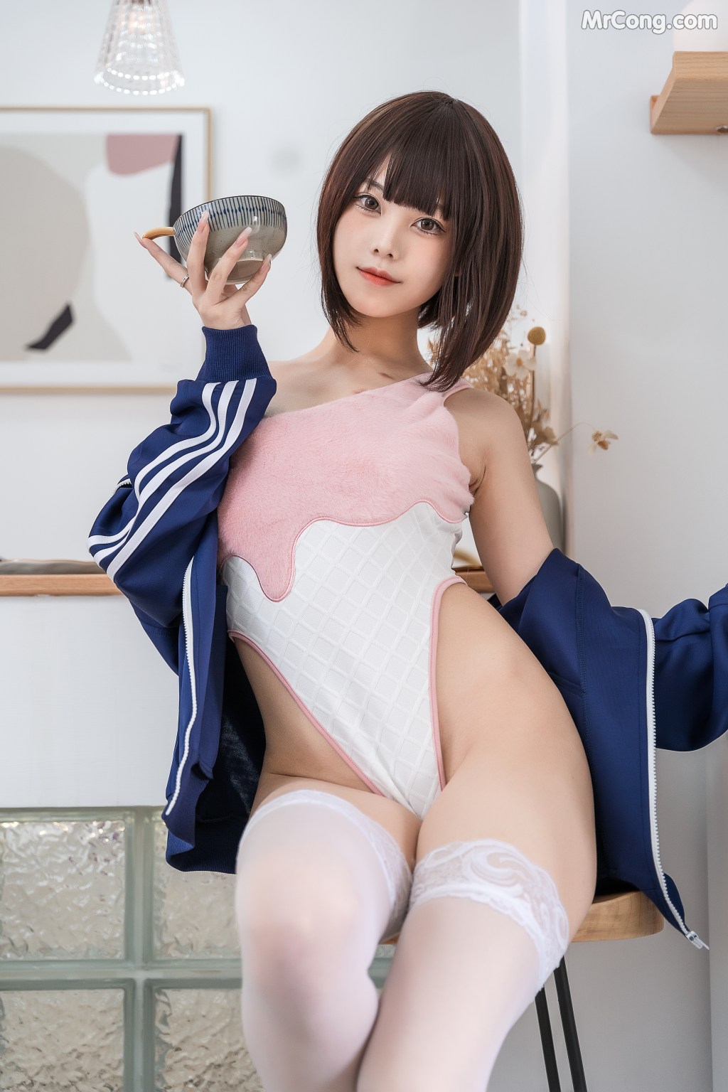 Coser蜜汁猫裘 Vol076 草莓圣代 45 photos - 43