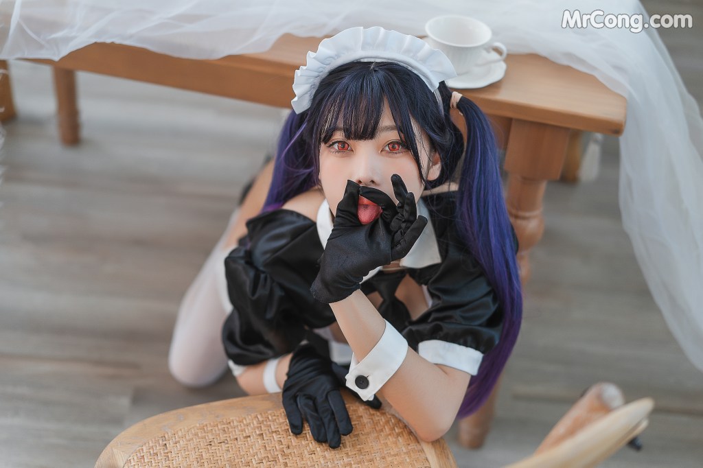 Coser蜜汁猫裘 Vol077 工作女仆 50 photos - 32