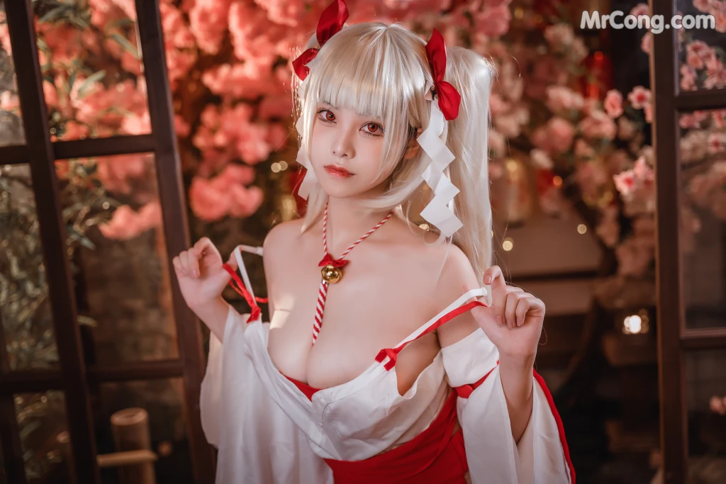 Coser蜜汁猫裘 Vol084 50 photos - 3