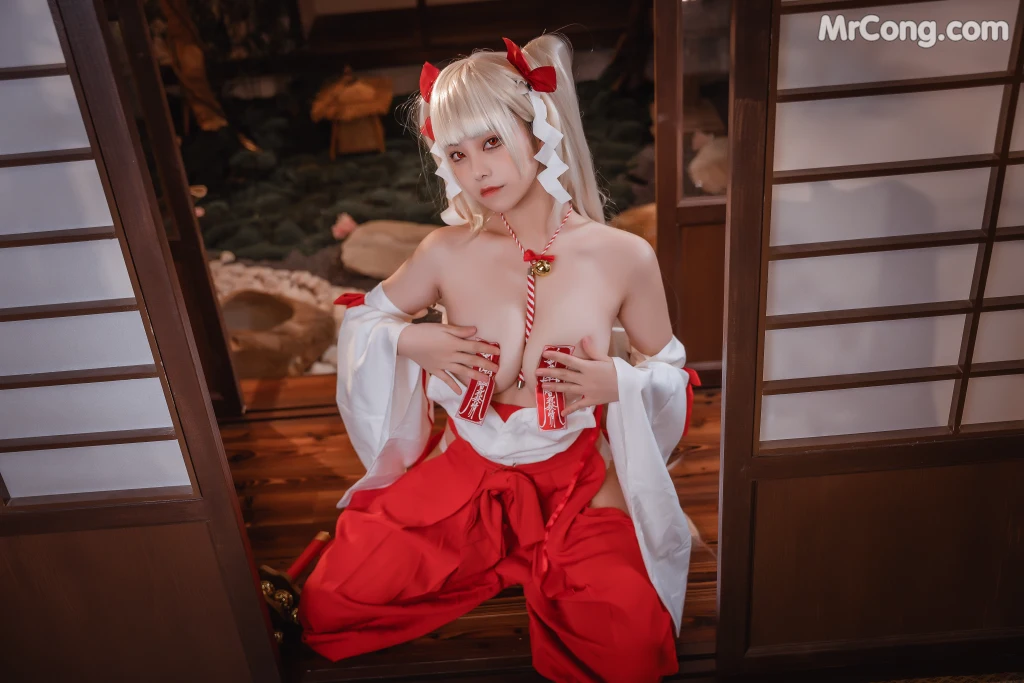 Coser蜜汁猫裘 Vol084 50 photos - 6