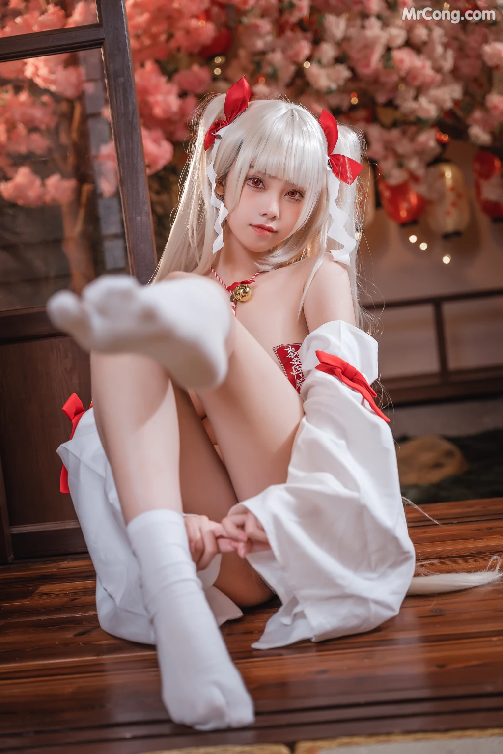 Coser蜜汁猫裘 Vol084 50 photos - 32