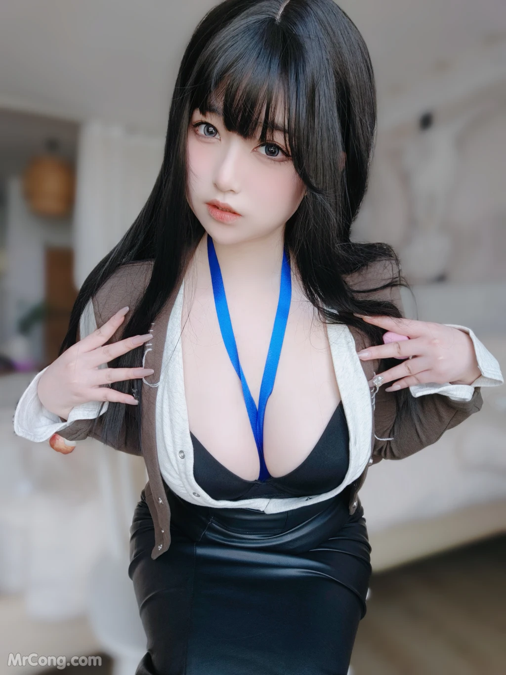 Coser女主K 上司的秘密 109 photos - 10