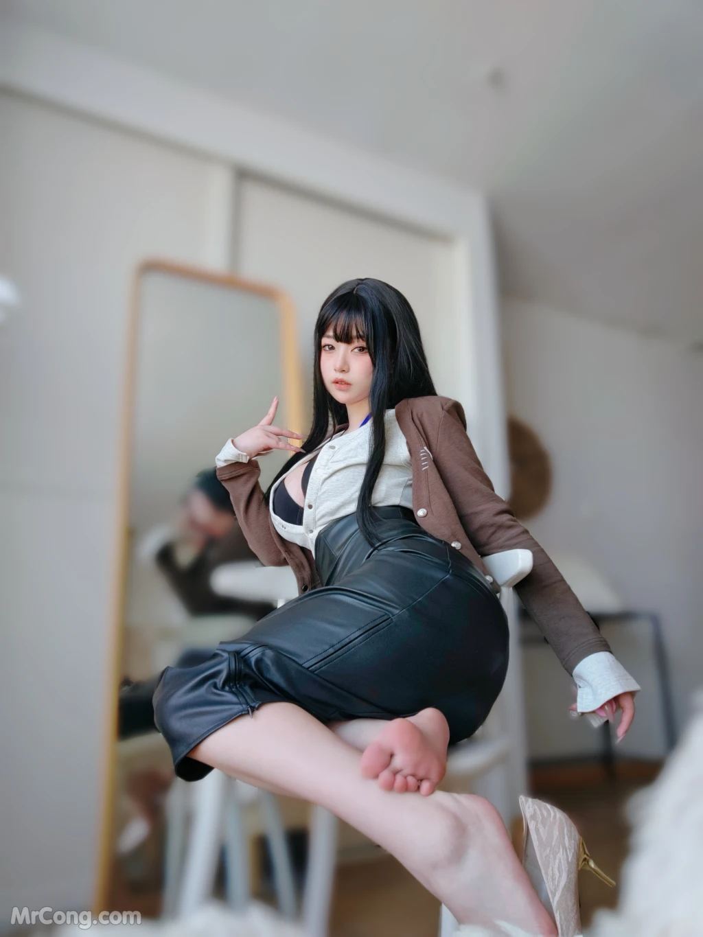 Coser女主K 上司的秘密 109 photos - 39
