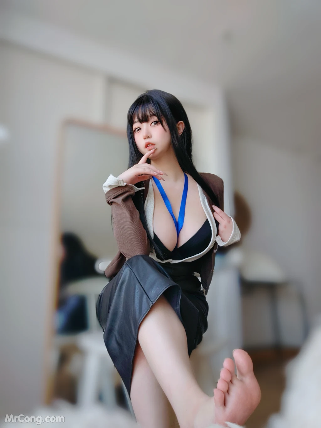 Coser女主K 上司的秘密 109 photos - 42