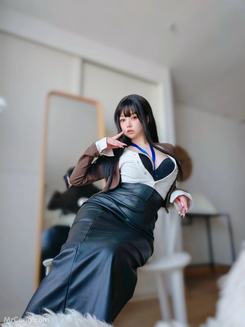 Coser女主K 上司的秘密 109 photos - 46