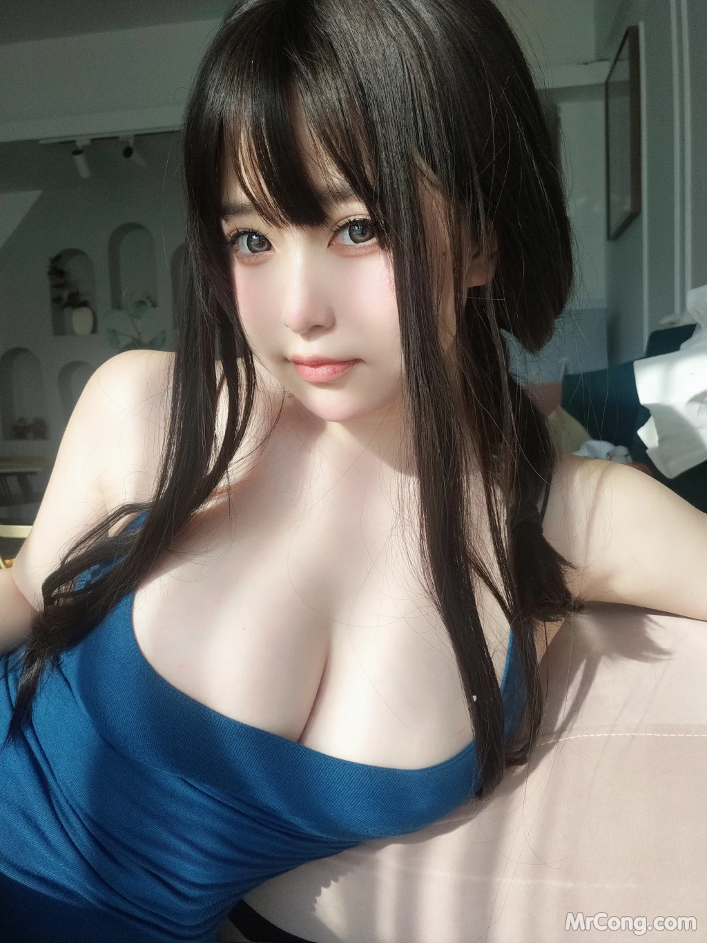 Coser女主K 乘凉的姐姐 92 photos - 24