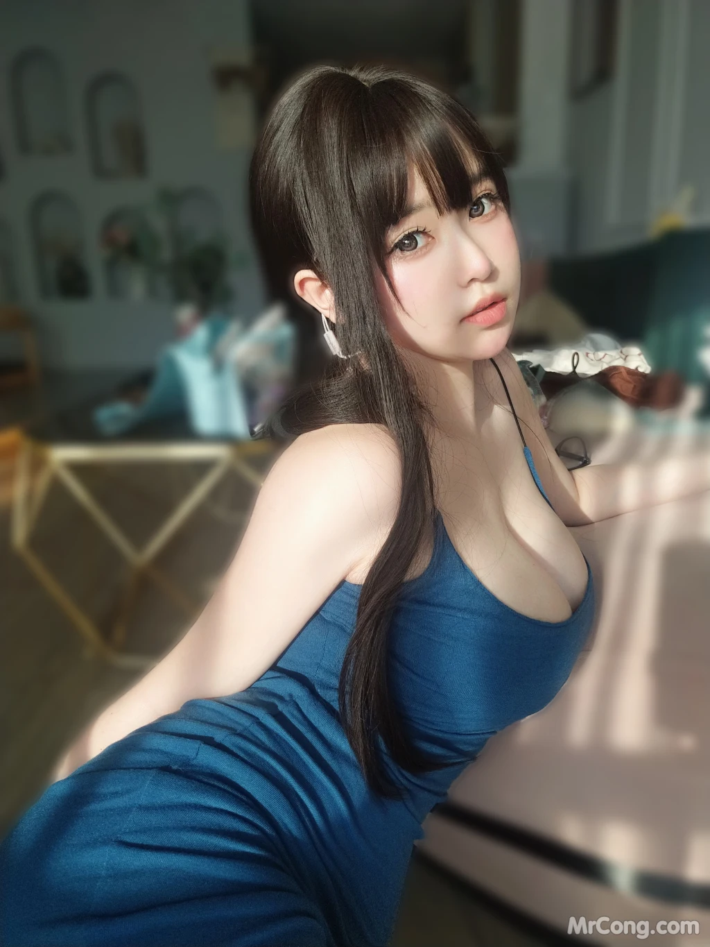 Coser女主K 乘凉的姐姐 92 photos - 34