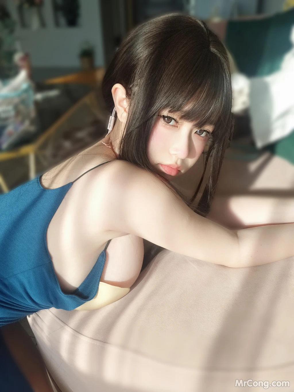 Coser女主K 乘凉的姐姐 92 photos - 37