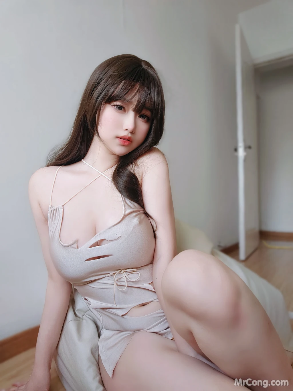 Coser女主K 仁妻的秘密 80 photos - 48