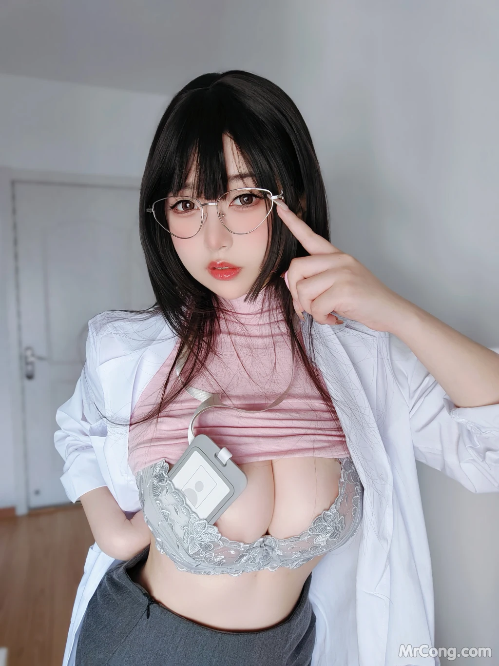 Coser女主K 保健医师 100 photos - 11