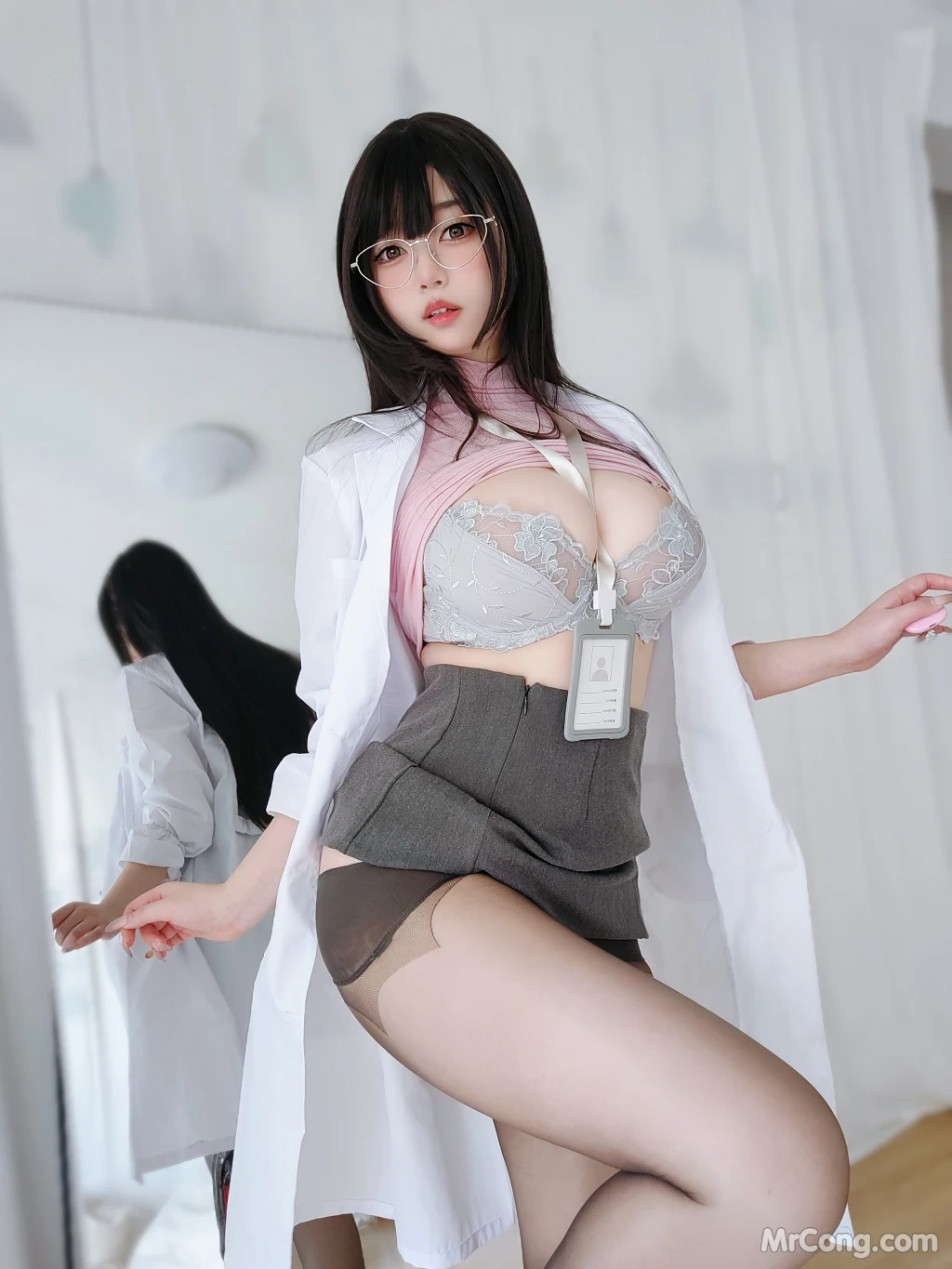 Coser女主K 保健医师 100 photos - 26