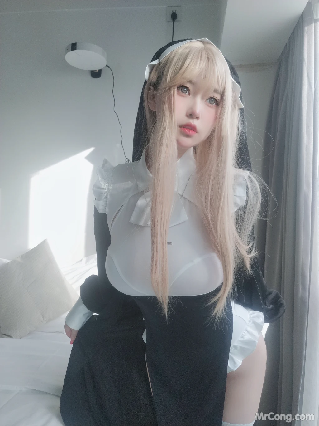 Coser女主K 修女 80 photos - 44