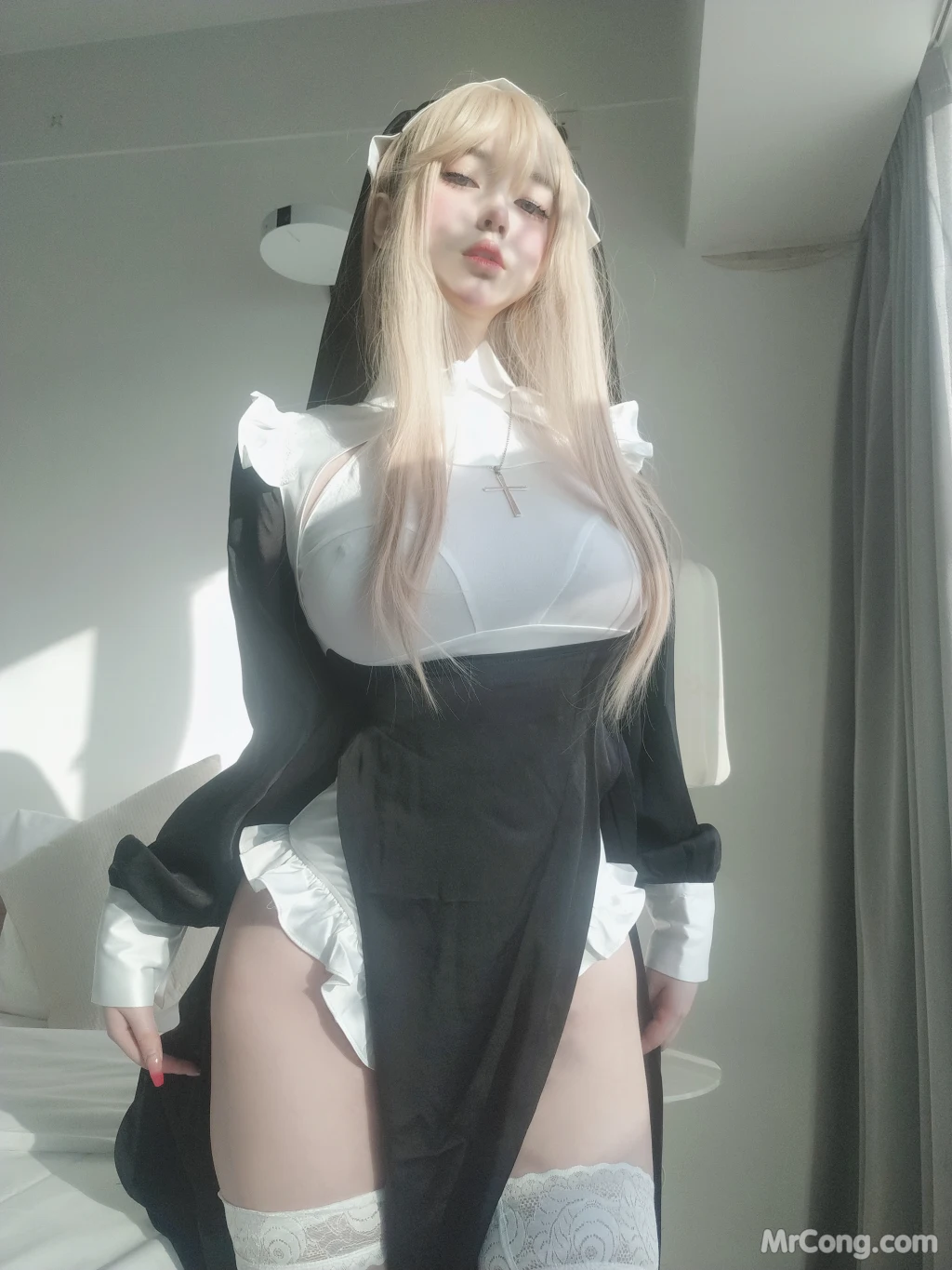 Coser女主K 修女 80 photos - 46