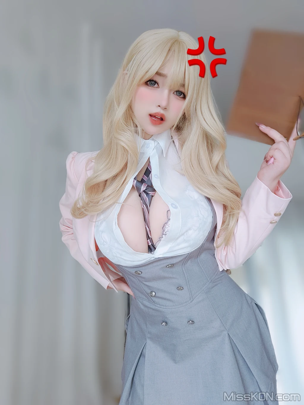 Coser女主K 催眠傲娇的前辈 78 photos - 12