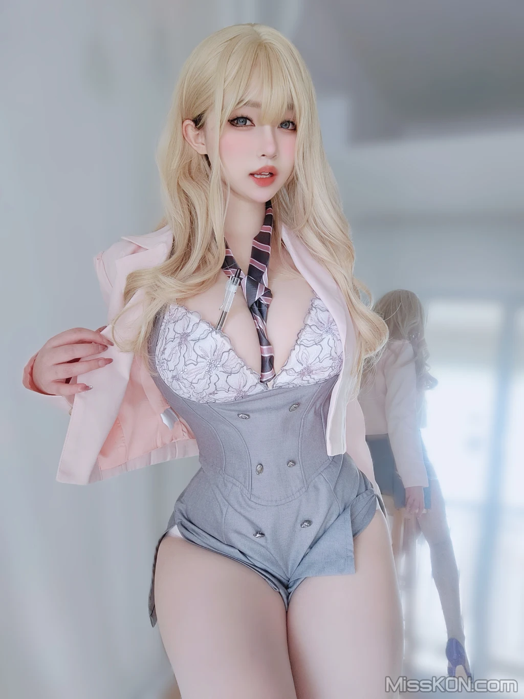 Coser女主K 催眠傲娇的前辈 78 photos - 76