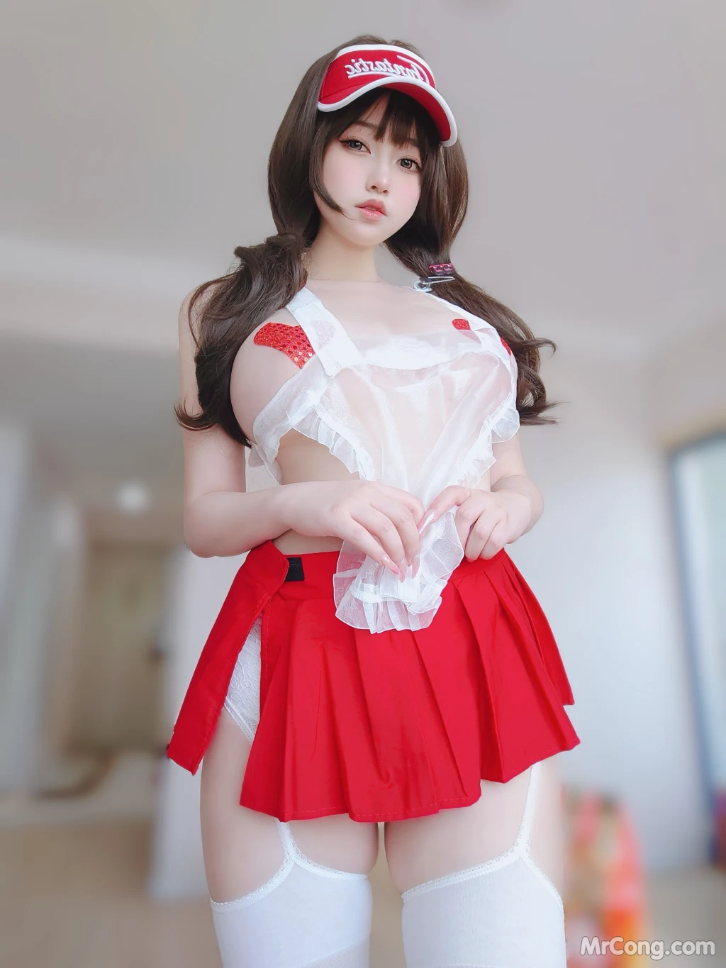 Coser女主K 性感快递员 100 photos - 3