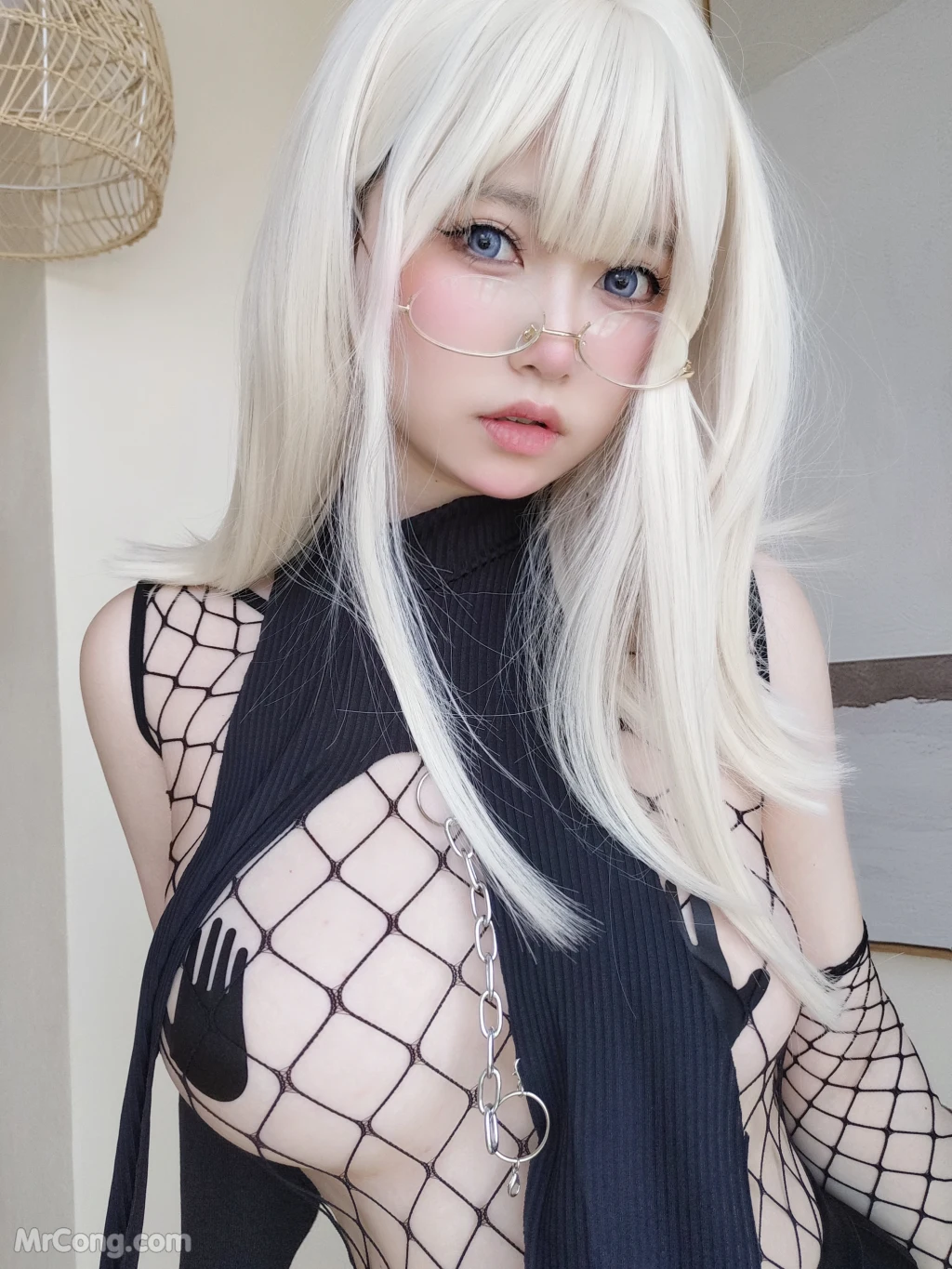 Coser女主K 战败忍者 42 photos