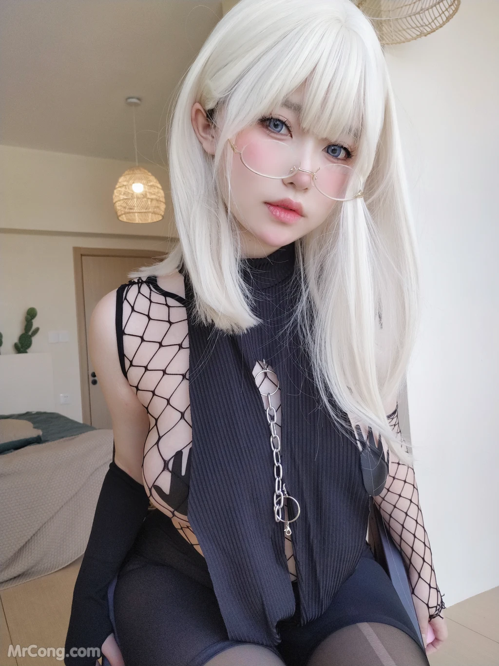 Coser女主K 战败忍者 42 photos - 42
