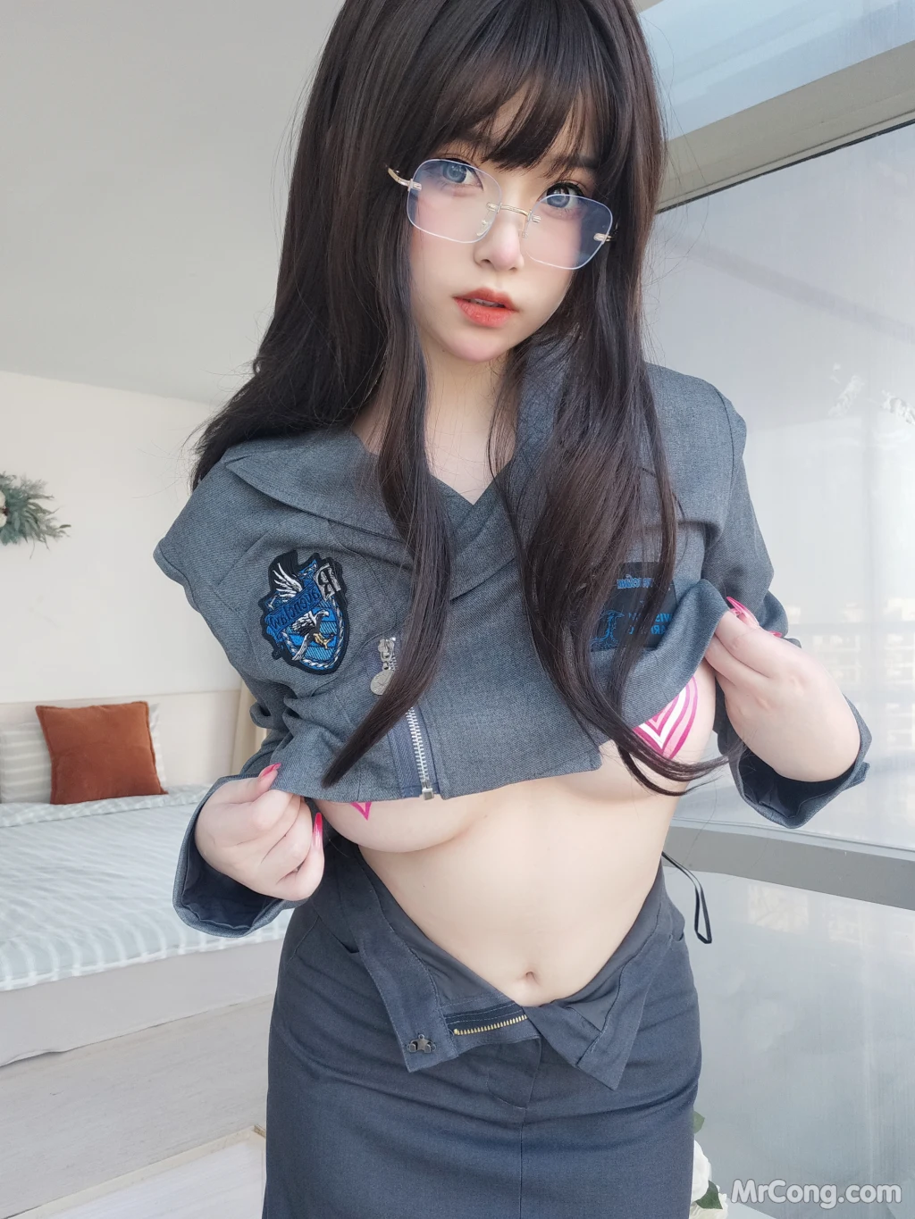 Coser女主K 沉默的学姐 102 photos - 4