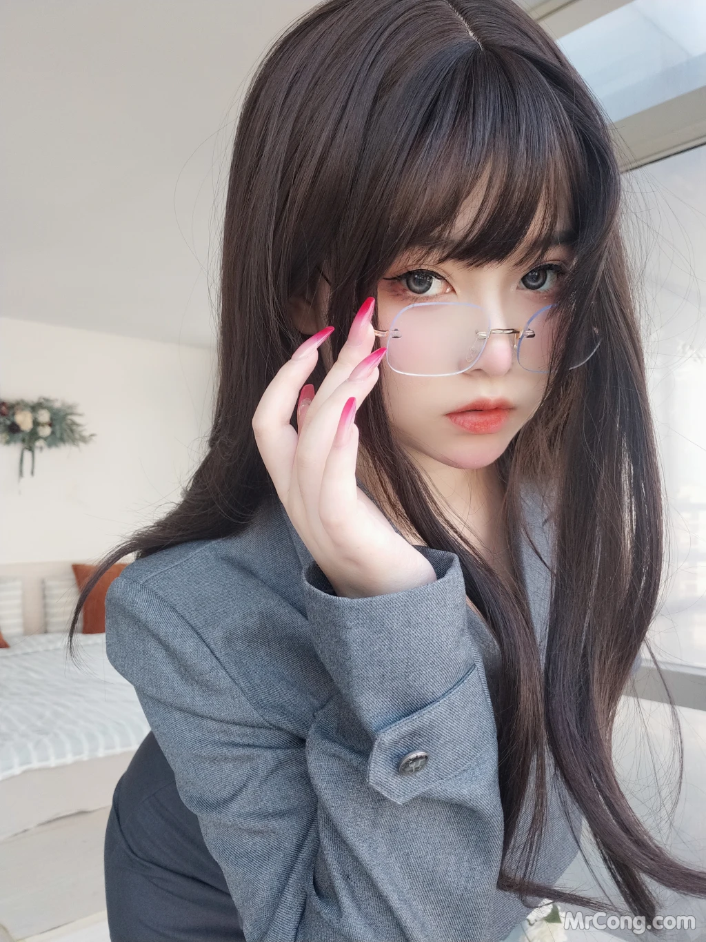 Coser女主K 沉默的学姐 102 photos - 6