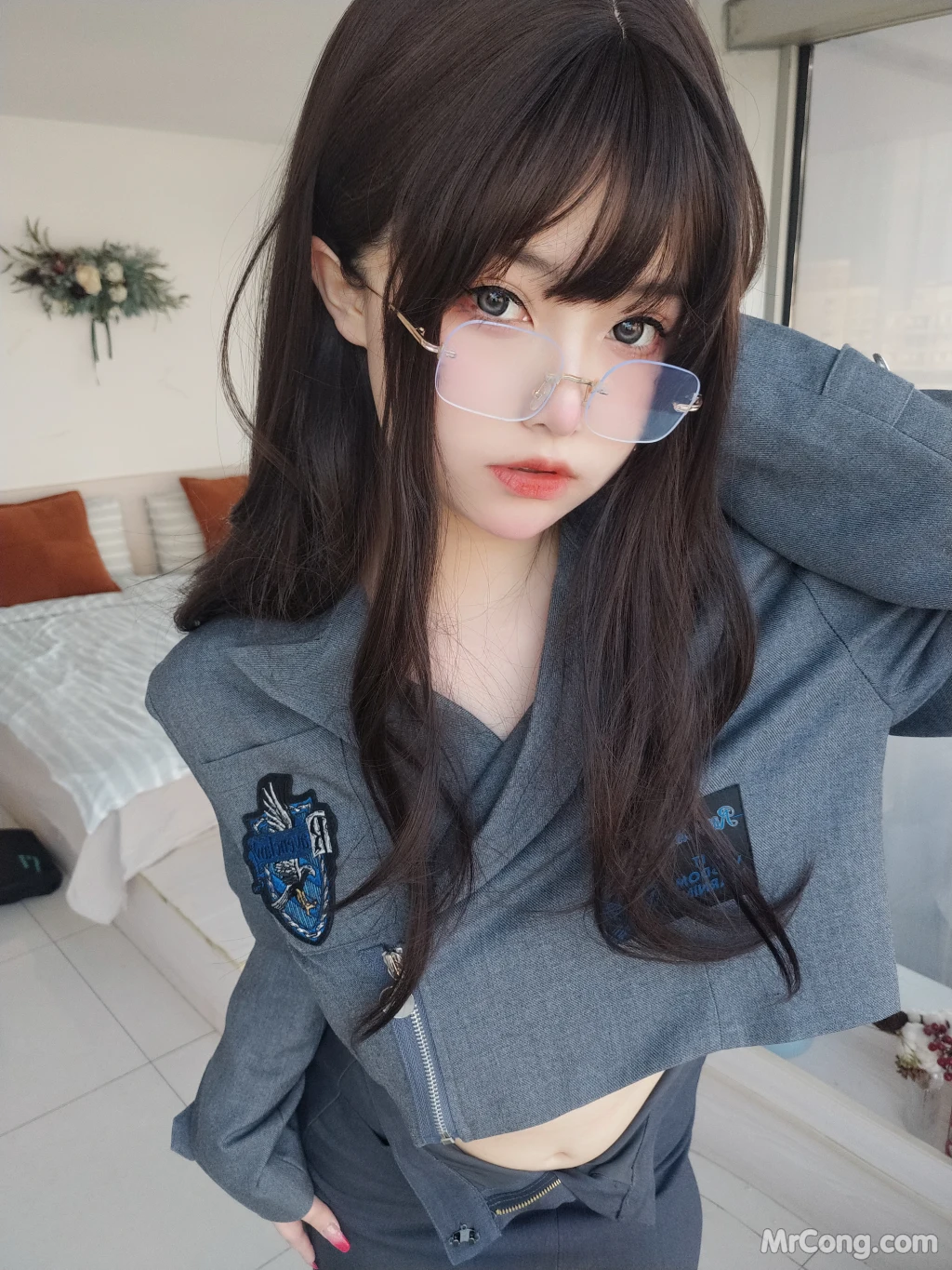 Coser女主K 沉默的学姐 102 photos - 8