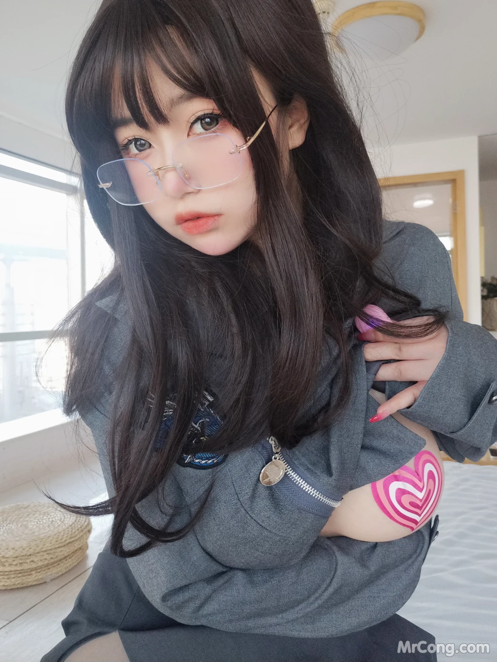 Coser女主K 沉默的学姐 102 photos - 67