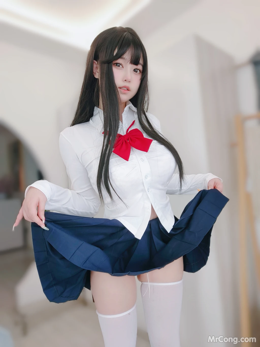 Coser女主K 清纯女友 110 photos