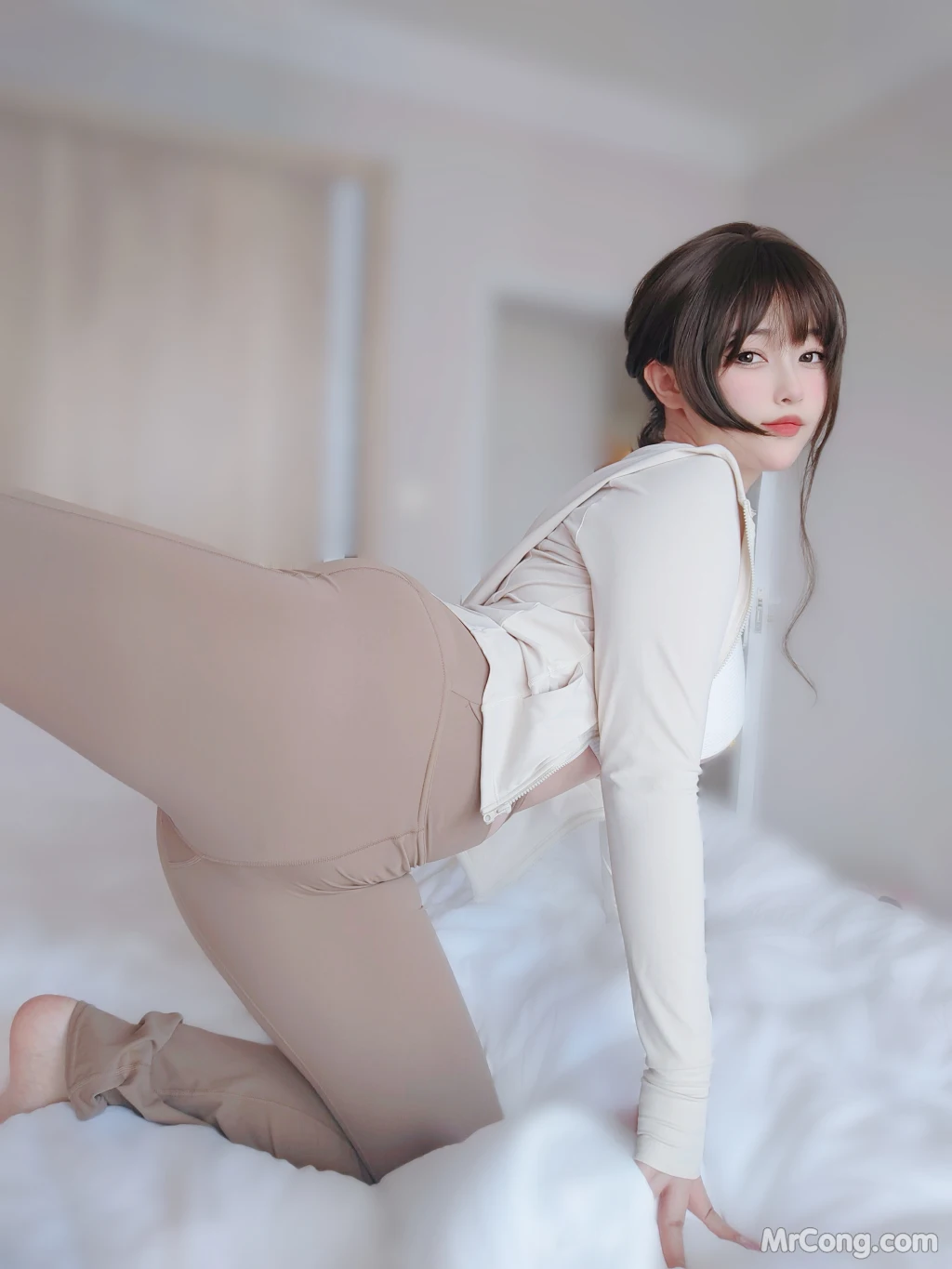 Coser女主K 瑜伽服 102 photos - 51